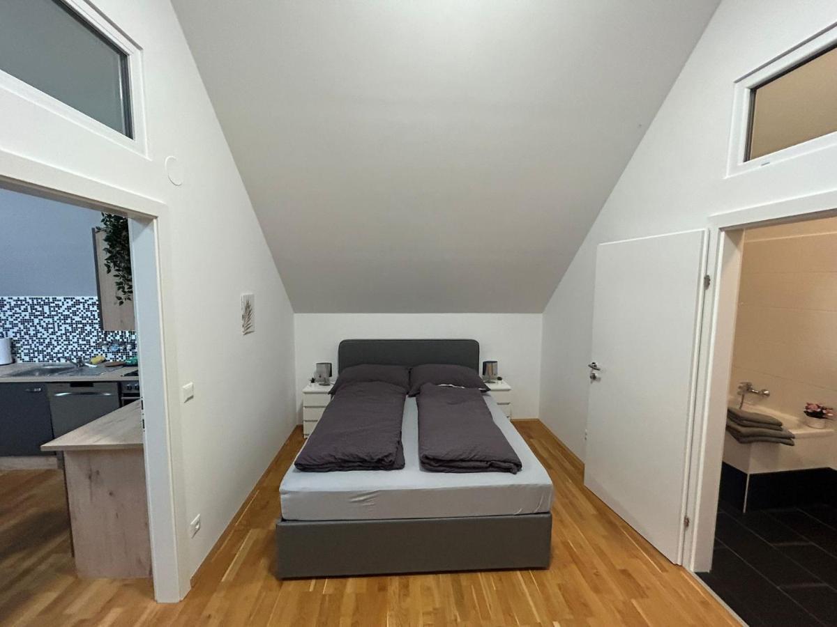Paky Appartements 00323 ブルック・アン・デア・ライタ エクステリア 写真